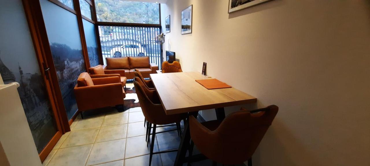 Apartamento Nez Sur La Croisette. Dinant Exterior foto