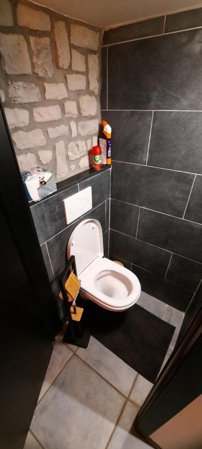 Apartamento Nez Sur La Croisette. Dinant Exterior foto